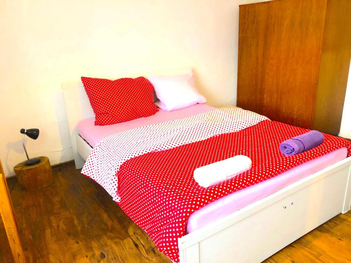 Safar Residence Hrachoviste Екстер'єр фото